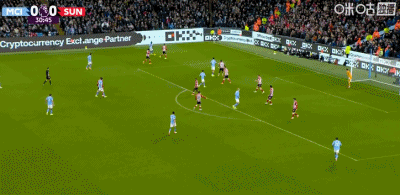 曼城3-0桑德兰三连胜距榜首2分 迪亚斯世界波福登破门