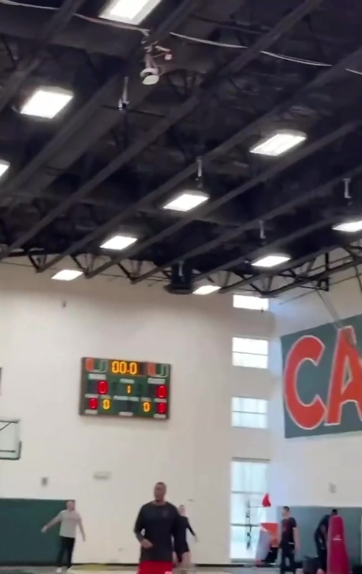 真不知道下一次小杨什么时候可以上场但是感觉最近融入的不错