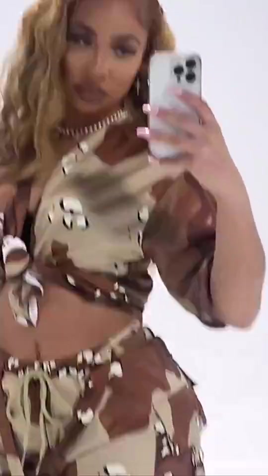 不影响比赛发威哈登现任女友确实符合咱登哥的一贯审美啊