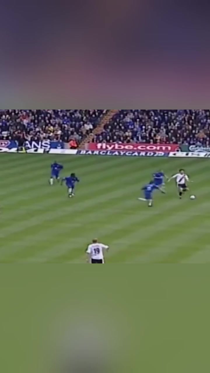 中国球员的英超首球孙继海鱼跃冲顶头球破门