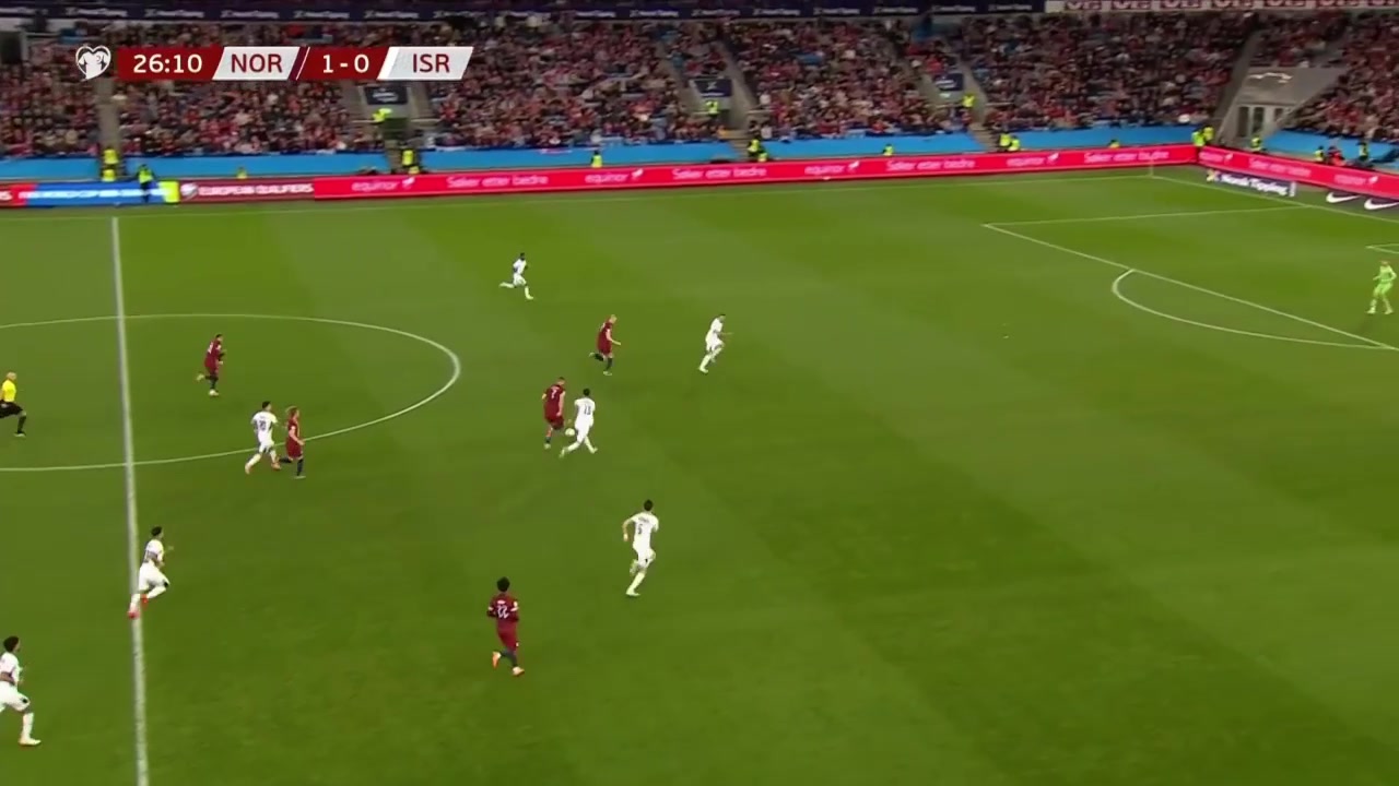 太轻松了瑟尔洛特送助攻哈兰德单挑后卫推射破门