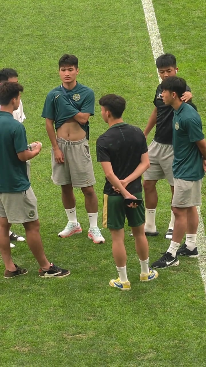 汪士钦这小辫子让队友爱不释手