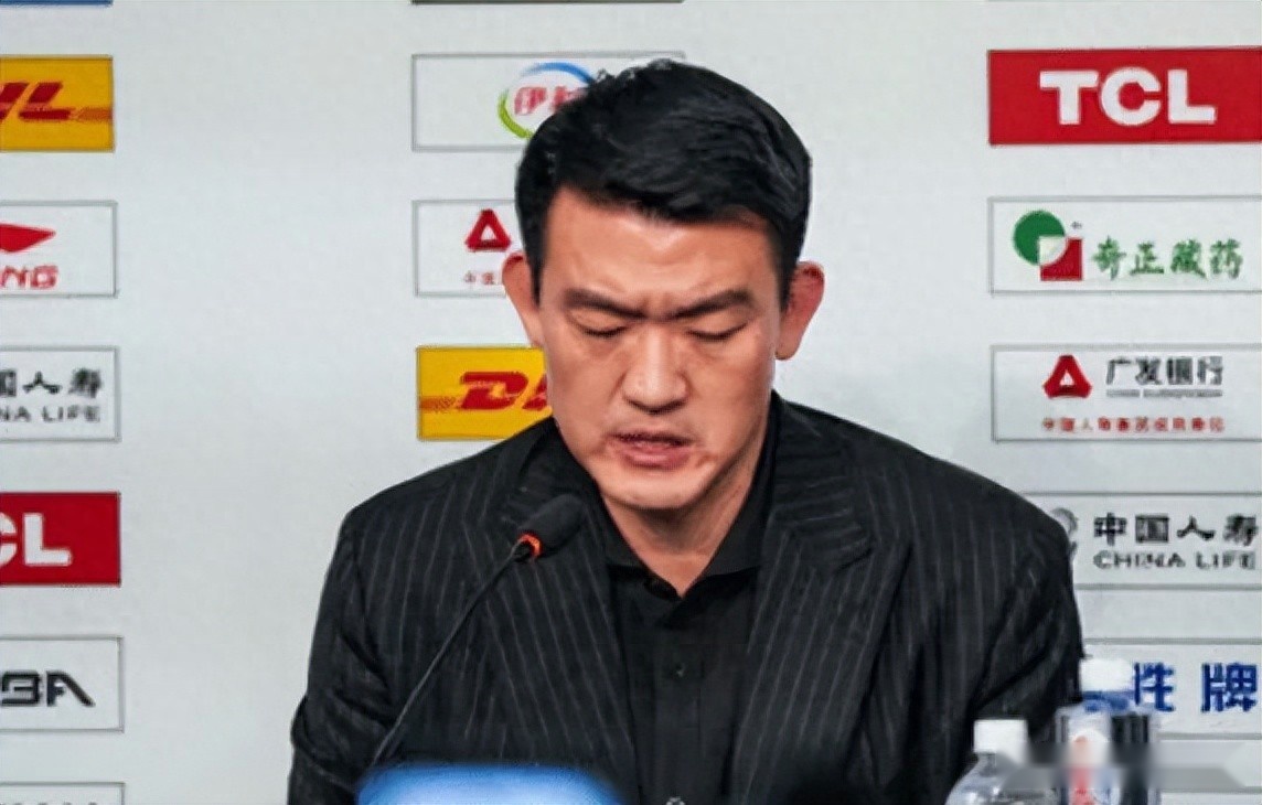胜山西发布会!王博不满防守松懈,评价外援未给高分,布朗谈总结