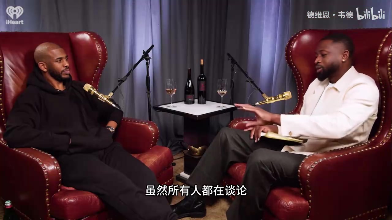 韦德打趣保罗当年加盟热火讨论的如火如荼直到决定谁穿3号